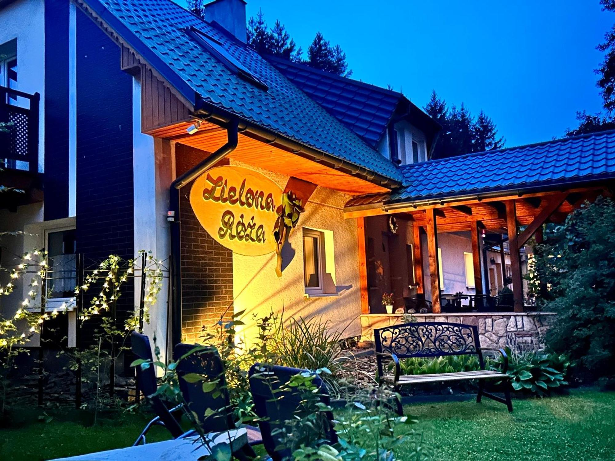 Zielona Roza Villa Вамбйежице Екстериор снимка